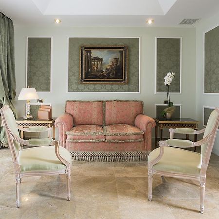 Hotel Ashley Lamezia Terme Exterior foto