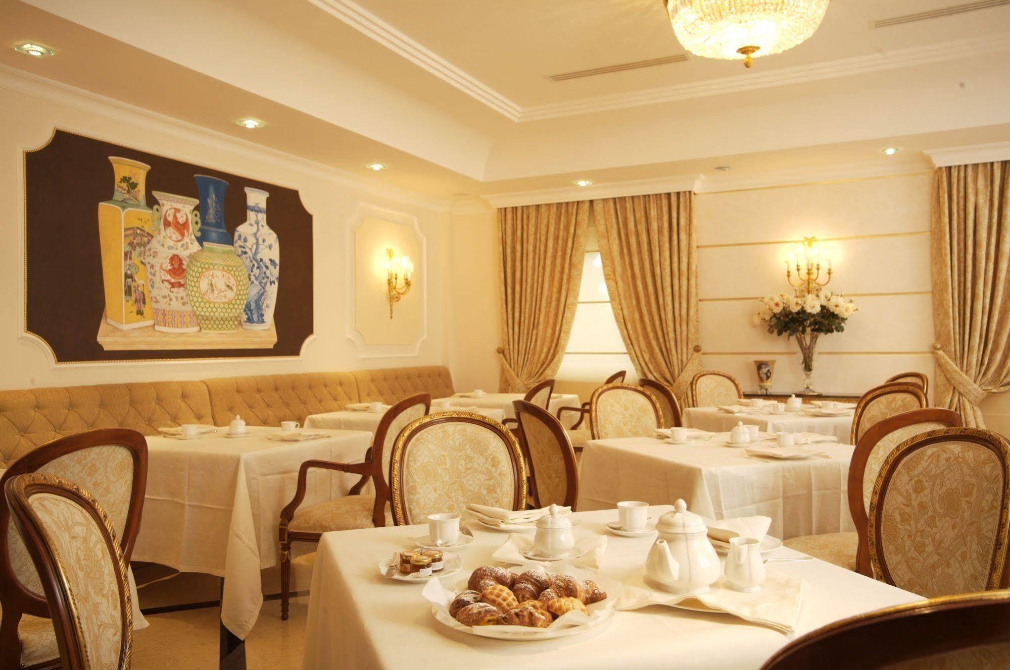 Hotel Ashley Lamezia Terme Exterior foto